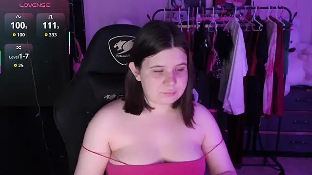 Snapshot of AmyVibess chatting on June 18, 7:08 pm AmyVibess online show from June 18, 7:08 pm