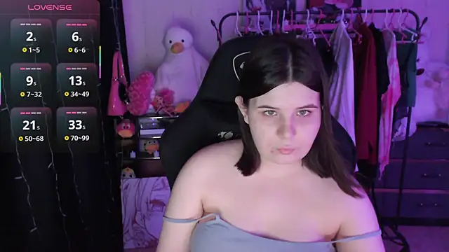 Snapshot of AmyVibess chatting on June 28, 6:14 pm AmyVibess online show from June 28, 6:14 pm