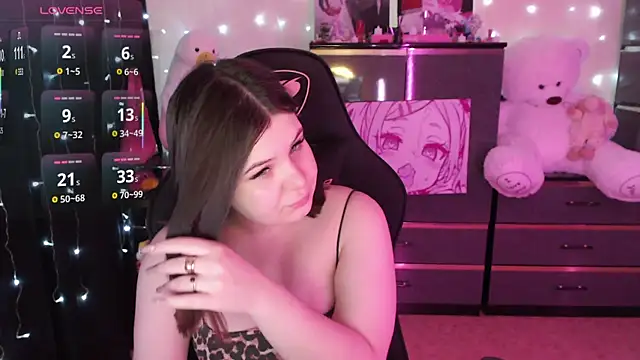 AmyVibess online show from November 6, 8:02 pm