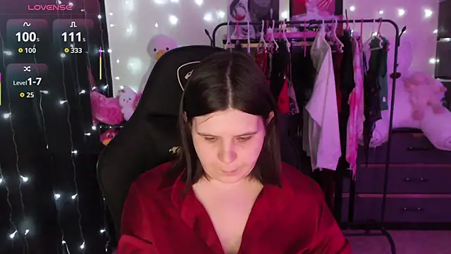 AmyVibess online show from June 1, 6:07 pm