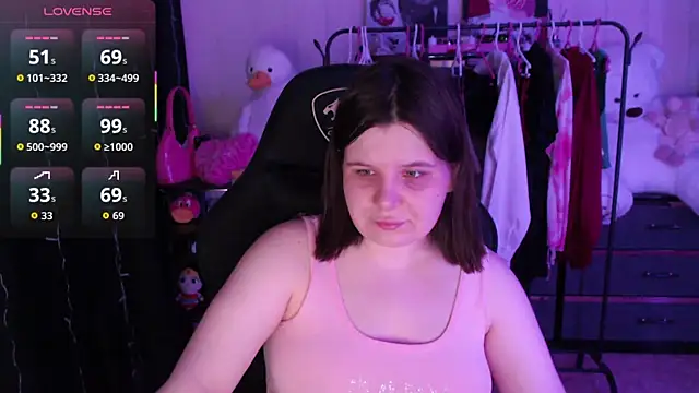 AmyVibess online show from May 15, 6:06 pm