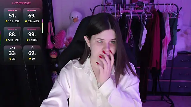 Snapshot of AmyVibess chatting on June 27, 6:03 pm AmyVibess online show from June 27, 6:03 pm