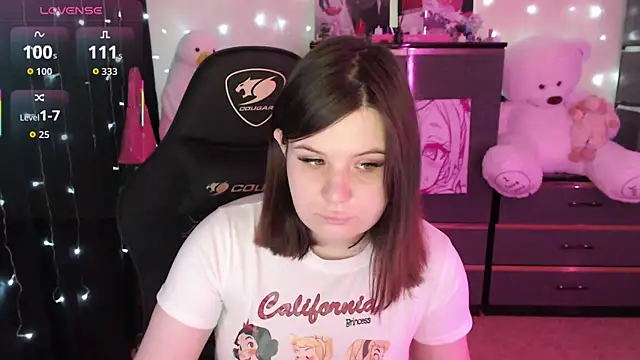 AmyVibess online show from November 9, 8:02 pm