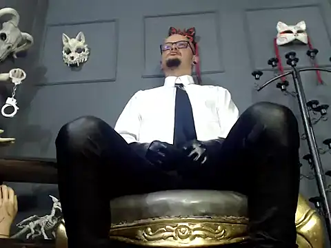 Snapshot of zain_kreigger chatting on November 15, 1:09 am zain kreigger online show from November 15, 1:09 am