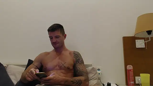 aleks hot1234 online show from April 4, 10:11 am