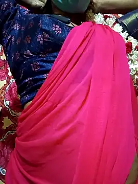 Snapshot of Tamil_Mohini chatting on February 17, 6:00 am Tamil Mohini online show from February 17, 6:00 am