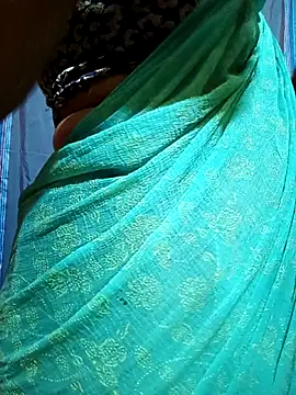 Snapshot of Tamil_Mohini chatting on February 6, 8:05 pm Tamil Mohini online show from February 6, 8:05 pm