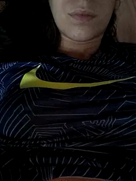 agusttt2667 online show from June 1, 5:12 pm