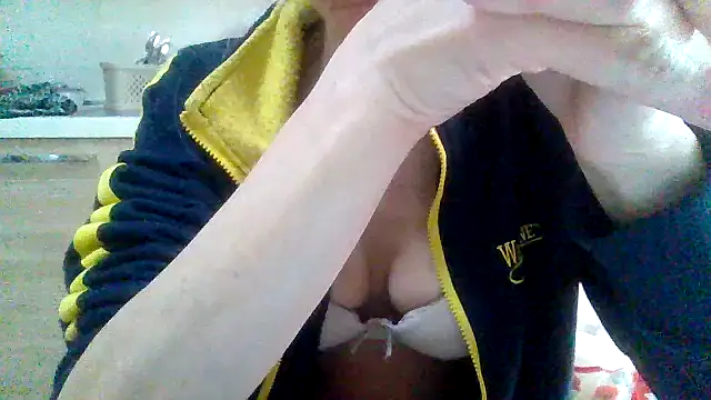 Kelly80 online show from March 21, 11:47 am