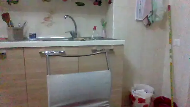 Kelly80 online show from February 12, 3:28 am