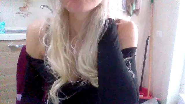 Kelly80 online show from April 14, 2:55 pm