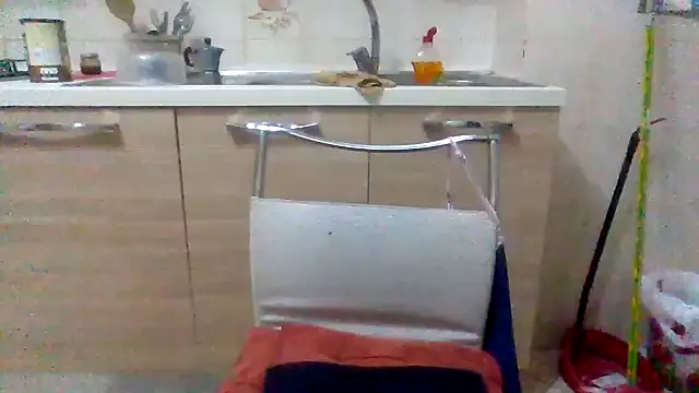 Snapshot of Kelly80 chatting on September 18, 2:58 am Kelly80 online show from September 18, 2:58 am