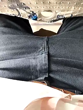 LKG8933 online show from November 14, 8:40 am