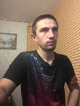 Snapshot of Alexilon chatting on November 9, 11:47 am Alexilon online show from November 9, 11:47 am