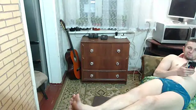 Alexilon online show from March 16, 7:05 pm