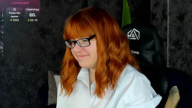 Snapshot of Michelle_Wilsson chatting on October 15, 8:00 am Michelle Wilsson online show from October 15, 8:00 am