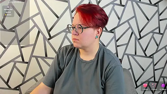 Michelle Wilsson online show from November 3, 7:35 am