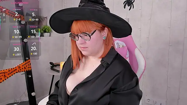 Michelle Wilsson online show from October 27, 6:14 am