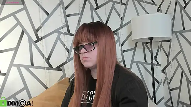 Michelle Wilsson online show from May 5, 7:44 am