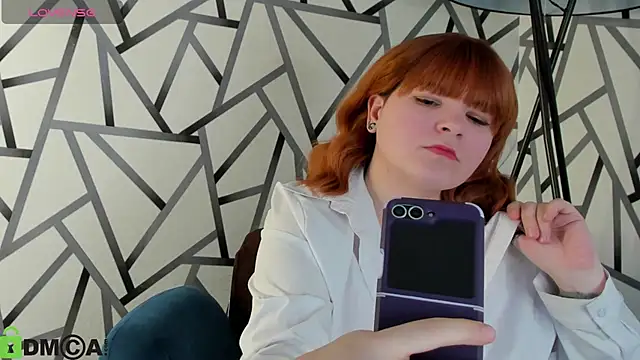 Michelle Wilsson online show from November 17, 7:23 am