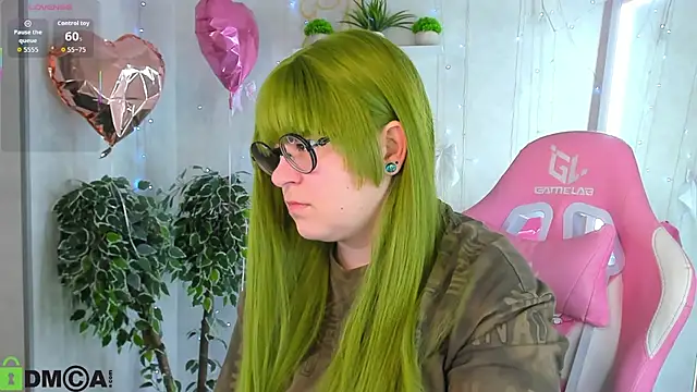 Michelle Wilsson online show from February 22, 7:33 am