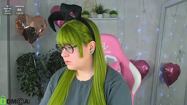 Michelle Wilsson online show from February 23, 8:26 am