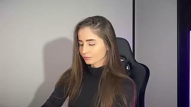 Snapshot of s_meow chatting on November 22, 1:26 am s meow online show from November 22, 1:26 am