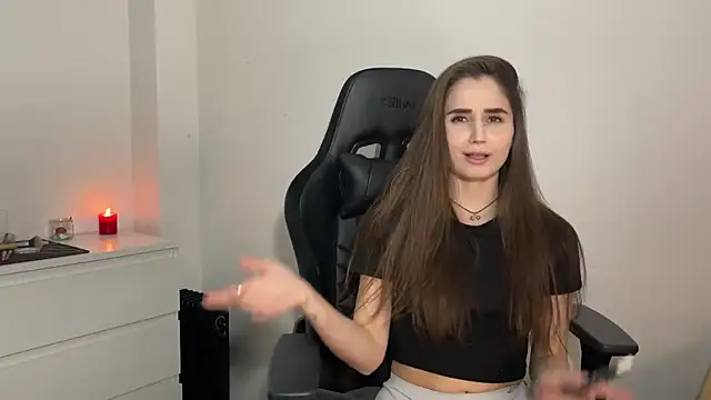 s meow online show from April 5, 7:42 pm