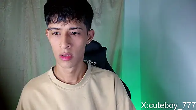 Danny cute 05 online show from March 11, 12:26 am