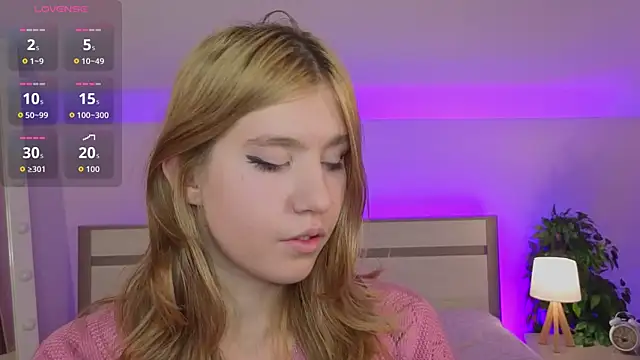 Iris Rain online show from November 9, 10:30 am