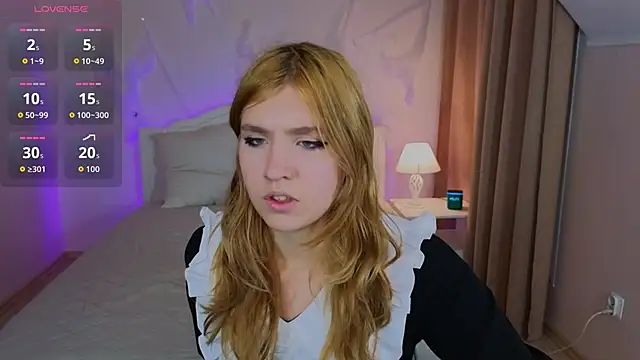 Iris Rain online show from October 28, 10:25 am