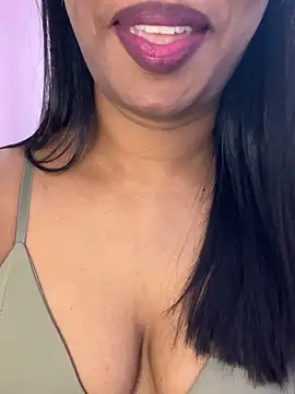 Snapshot of tamil_Aarathi chatting on May 19, 4:58 pm tamil Aarathi online show from May 19, 4:58 pm