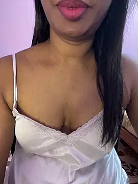 tamil Aarathi online show from February 4, 5:52 pm