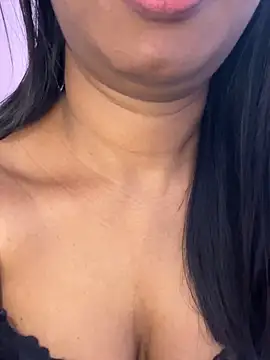 Snapshot of tamil_Aarathi chatting on May 18, 1:38 pm tamil Aarathi online show from May 18, 1:38 pm