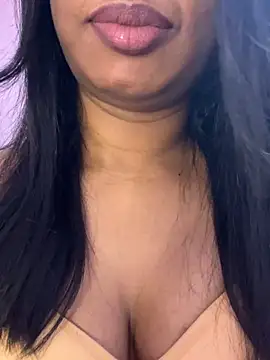 Snapshot of tamil_Aarathi chatting on June 26, 6:47 pm tamil Aarathi online show from June 26, 6:47 pm