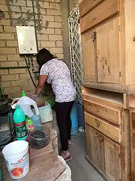 Snapshot of karysweetbeaury chatting on February 13, 10:43 pm karysweetbeaury online show from February 13, 10:43 pm