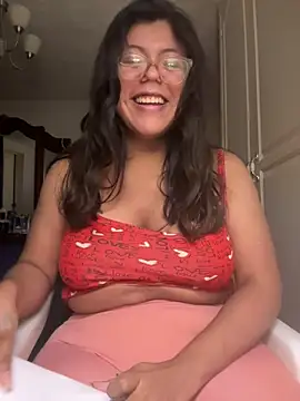 karysweetbeaury online show from June 21, 6:30 am