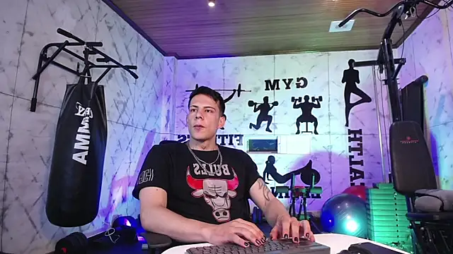 Dustin Sonne online show from May 15, 3:37 am