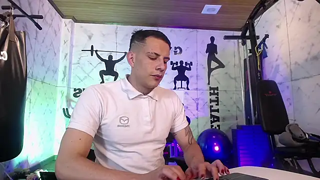 Dustin Sonne online show from February 14, 3:51 am