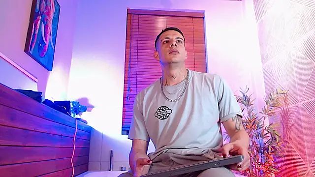 Dustin Sonne online show from February 16, 3:38 am