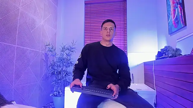 Dustin Sonne online show from December 22, 3:39 am