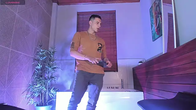 Dustin Sonne online show from October 29, 3:38 am