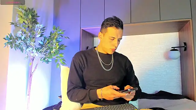 Dustin Sonne online show from November 16, 3:44 am