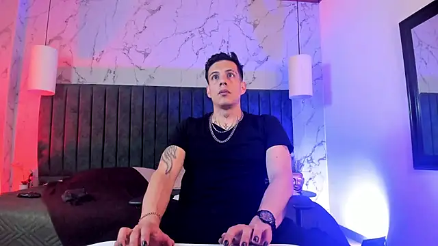 Dustin Sonne online show from May 13, 3:35 am