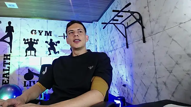 Dustin Sonne online show from April 17, 3:42 am