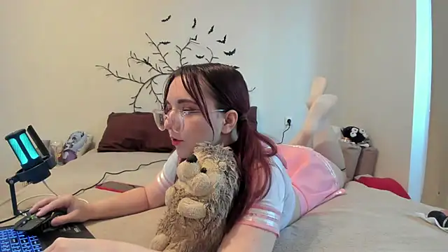 VellvetAnders online show from November 9, 7:34 am