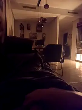 lucian red online show from April 9, 10:38 pm