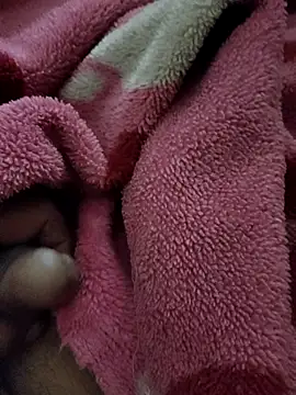 Snapshot of desiboyarya chatting on November 18, 5:27 pm desiboyarya online show from November 18, 5:27 pm