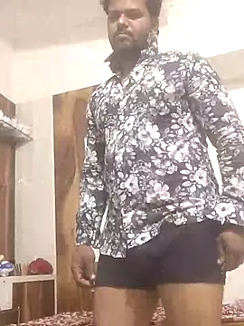 desiboyarya online show from February 7, 3:14 am