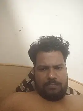 Snapshot of desiboyarya chatting on January 15, 6:33 pm desiboyarya online show from January 15, 6:33 pm